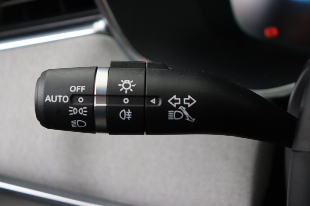 MG Marvel R Luxury EV 70 kWh RWD - ref: 7-51872 - Photo 18