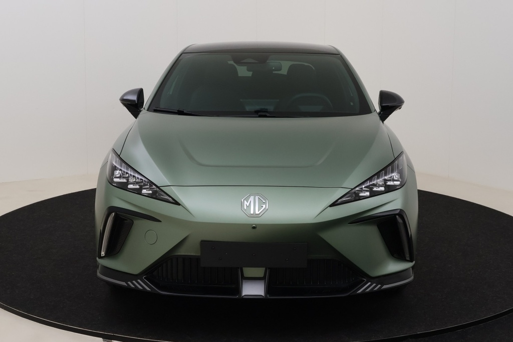 MG MG4 Luxury X Power EV 64 kWh 6AT AWD - ref: 7-51884 - Photo 2