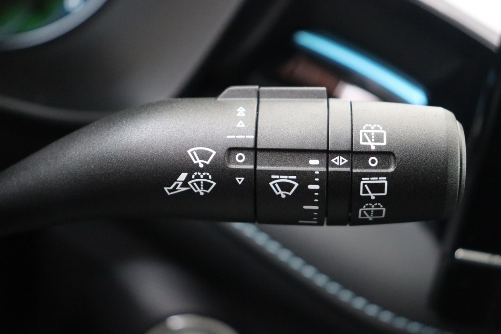 MG MG5 Comfort EV 50 kWh FWD - ref: 7-51885 - Photo 20