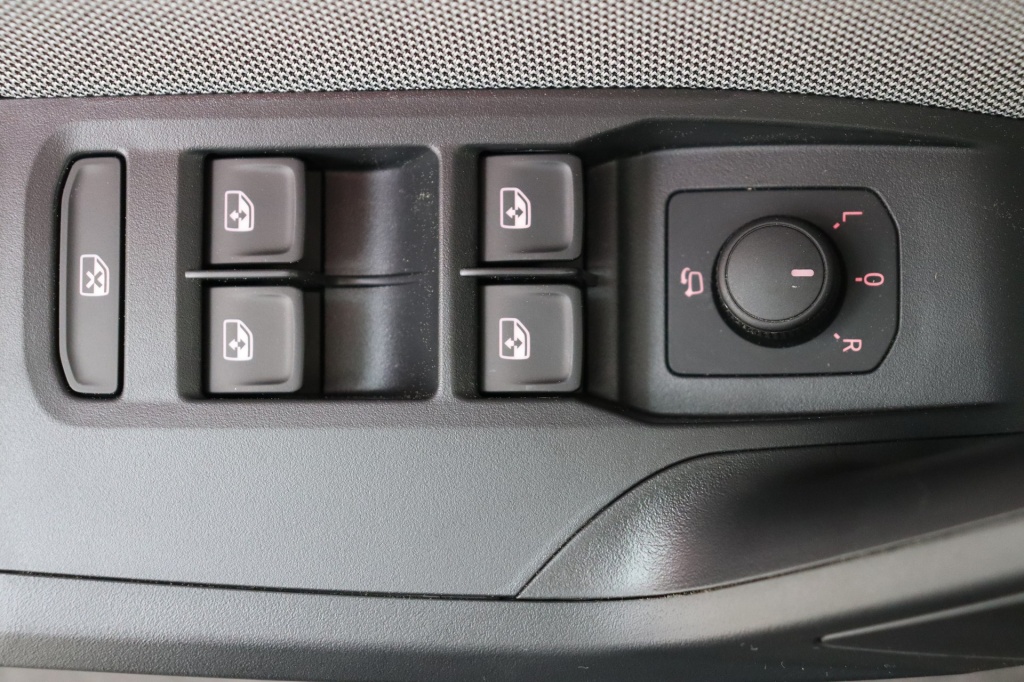 SEAT Arona FR Edition 1,0 TSI 115 hp DSG7 - ref: 7-52453 - Photo 17