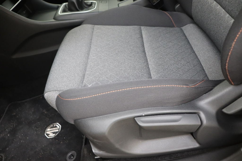 MG MG3 Comfort MY25 ICE 1.5 P 5MT FWD - ref: 7-52529 - Photo 14