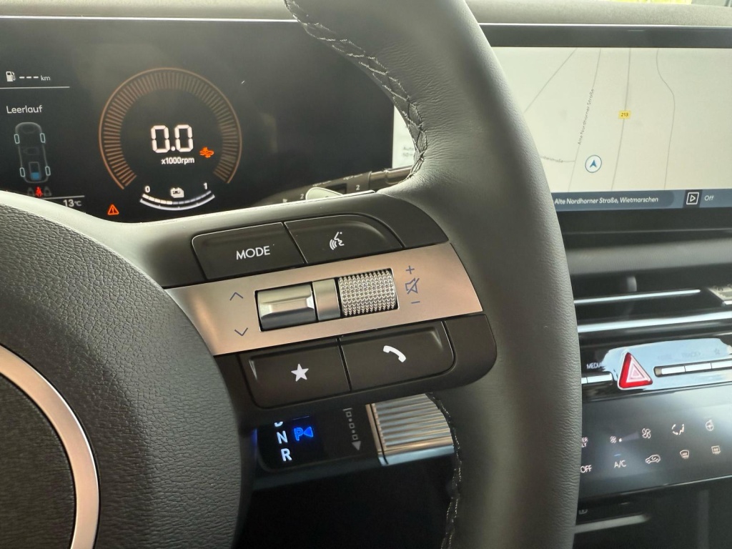 HYUNDAI Tucson E-Motion 1.6L T-GDi Hybrid (HEV) 2WD - ref: 7-52591 - Photo 18