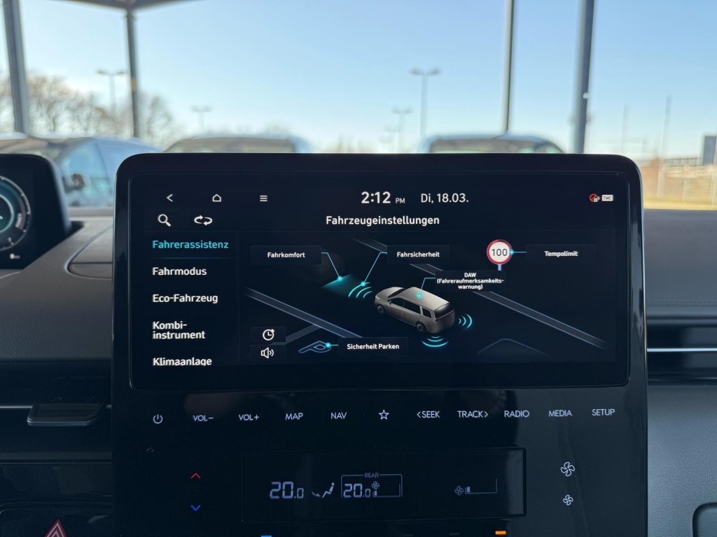 HYUNDAI Staria Luxury 1.6L T-GDi Hybrid (HEV) - ref: 7-52609 - Photo 16