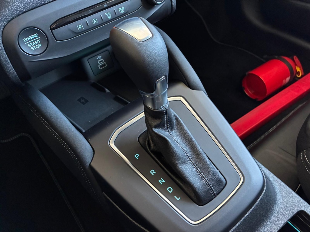 FORD Focus Active X 1.0L Hybrid (999cc) Automatic (7-speed) - ref: 7-52675 - Photo 17