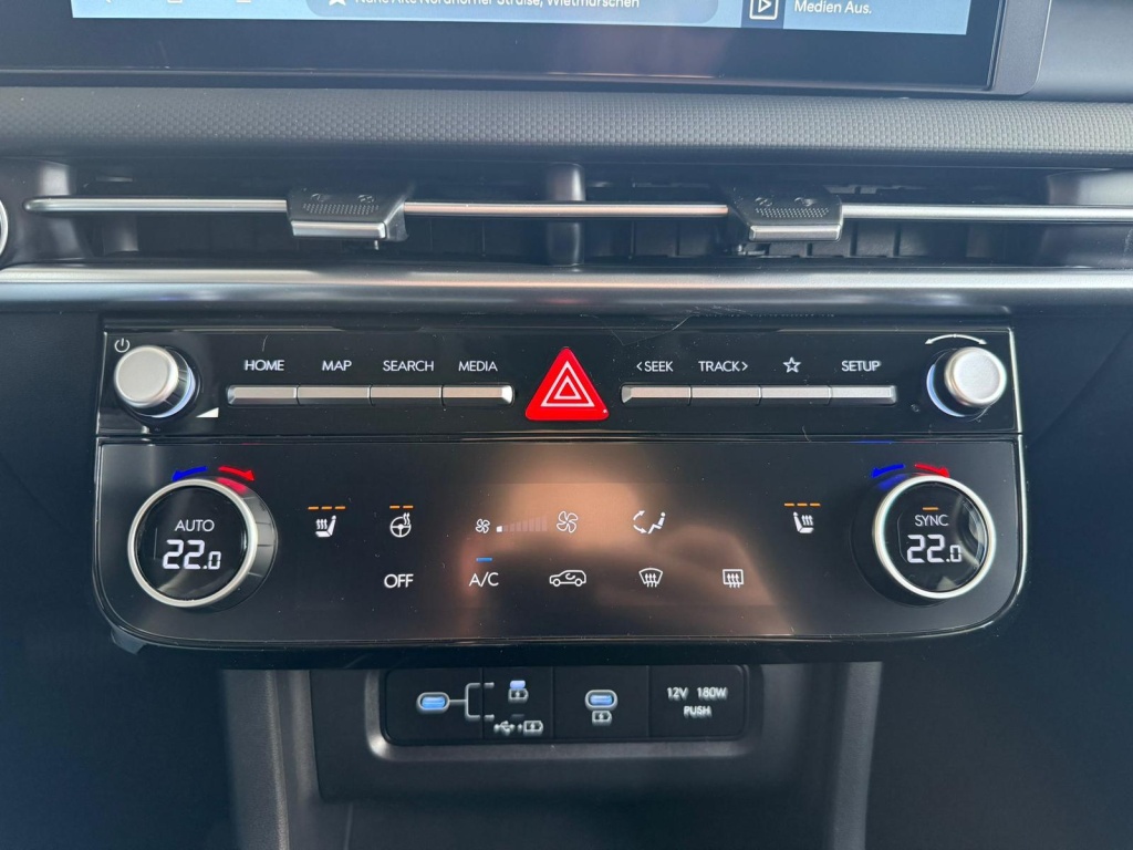 HYUNDAI Tucson E-Motion 1.6L T-GDI 48V (mild hybrid) 2WD DCT - ref: 7-52680 - Photo 15