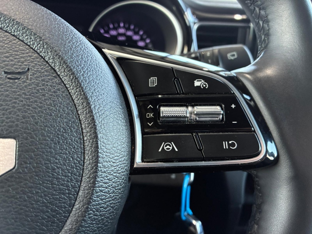 KIA Ceed SW Comfort 1.5L Gasoline DCT - ref: 7-52686 - Photo 19