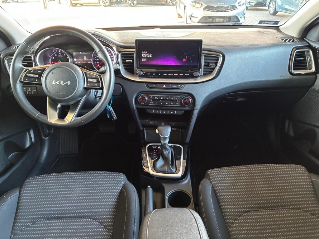 KIA Ceed SW Comfort 1.5L Gasoline DCT - ref: 7-52686 - Photo 8