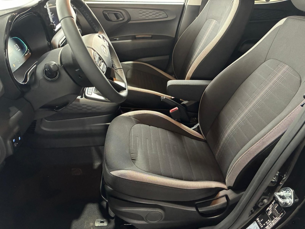 HYUNDAI i10 Premium 1.2L GDI (1197cc) Automatic - ref: 7-52728 - Photo 7