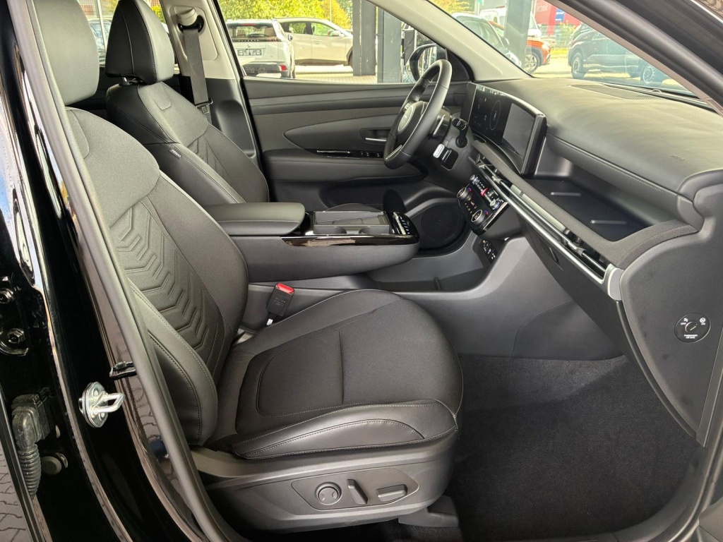 HYUNDAI Tucson Premium 1.6L T-GDI Hybrid 48V (2WD) DCT - ref: 7-52737 - Photo 11