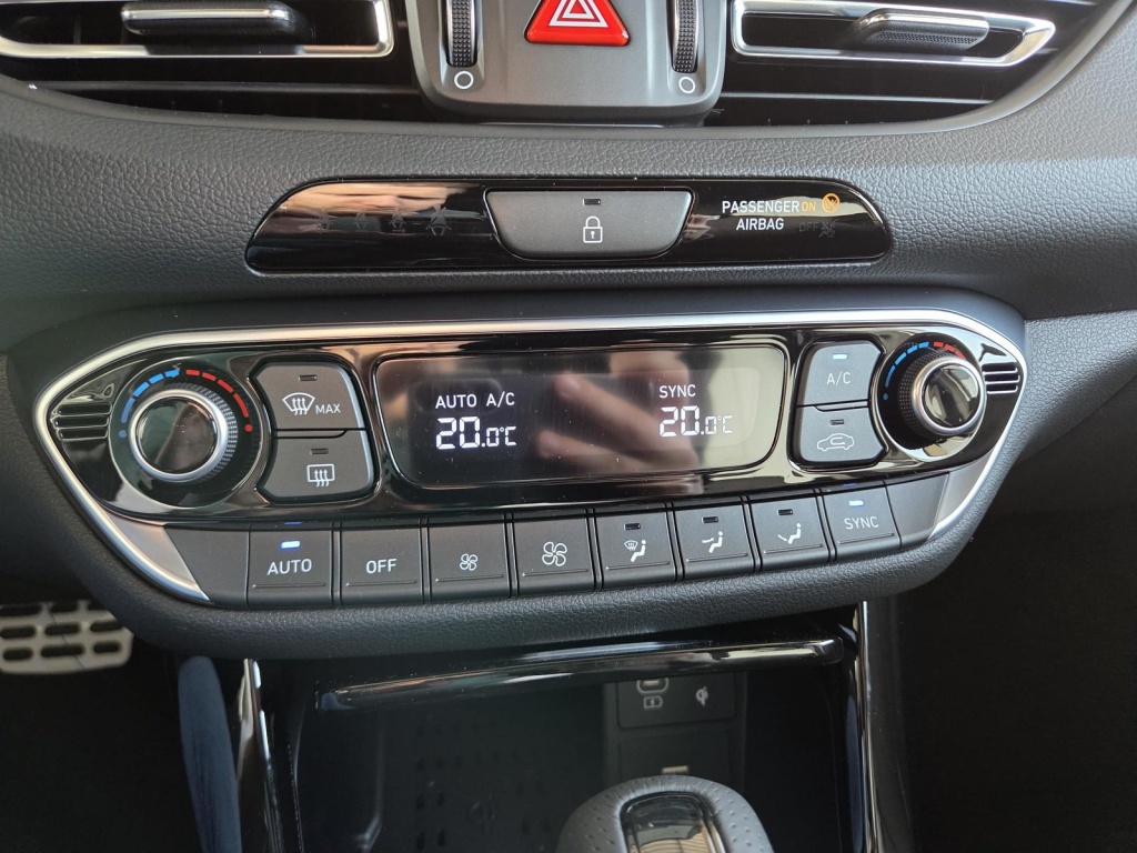 HYUNDAI i30 N-Line 1.5L T-GDI Mild Hybrid (mHEV) DCT - ref: 7-52787 - Photo 14