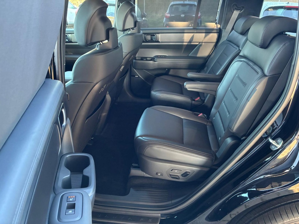 HYUNDAI Santa Fe Black Line 1.6L Plug-in Hybrid (PHEV) 4WD - ref: 7-52798 - Photo 6