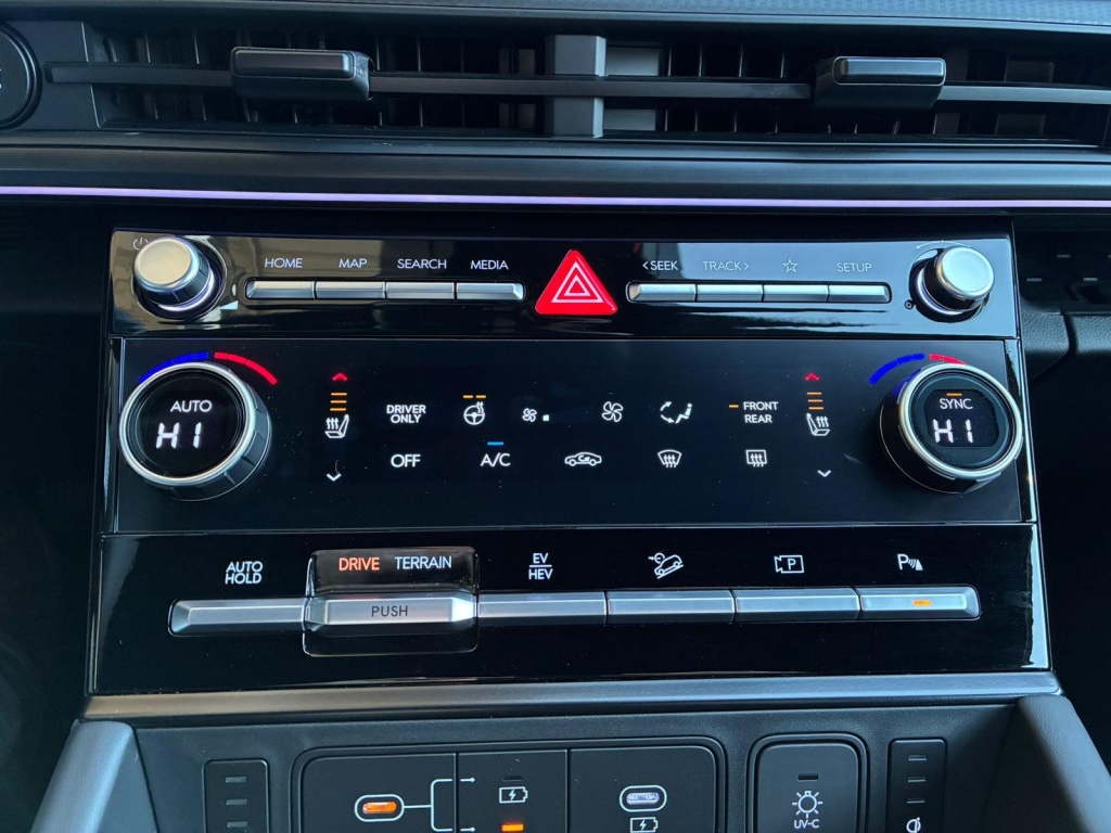 HYUNDAI Santa Fe Black Line 1.6L Plug-in Hybrid (PHEV) 4WD - ref: 7-52801 - Photo 16