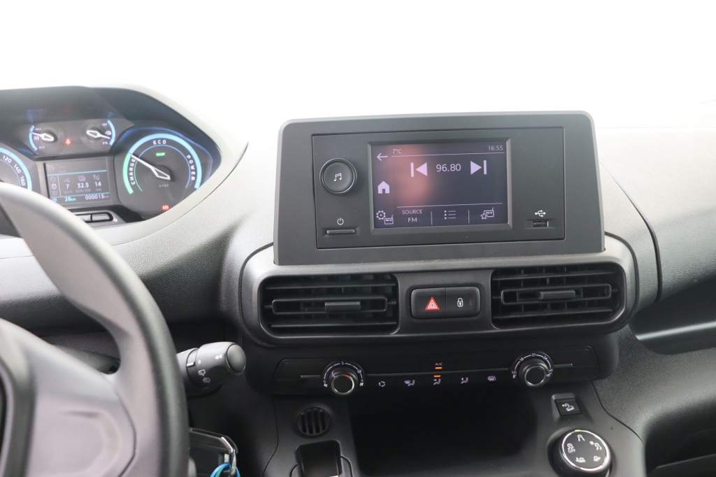 PEUGEOT Partner Maat M 50 kWh 136 hp - ref: 7-52864 - Photo 20