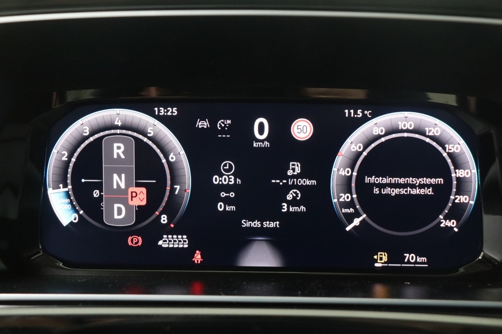 VOLKSWAGEN Caddy Maxi Style 7pl 1.5 TSI 115 hp DSG 7 - ref: 7-52940 - Photo 19