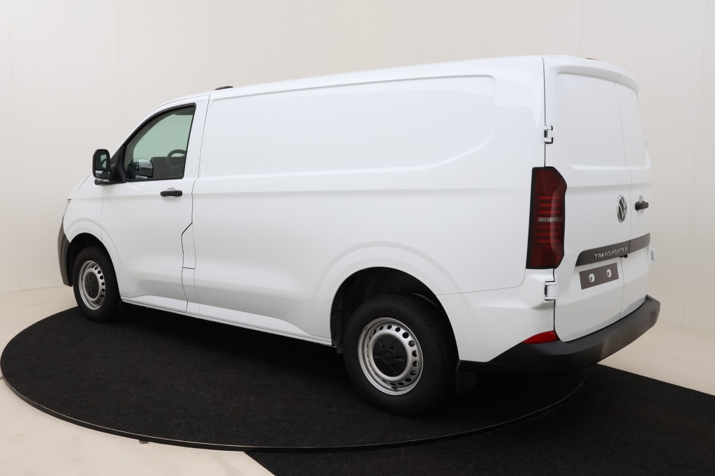 VOLKSWAGEN Transporter T7 Fourgon 3100 mm 2.0 TDI 110 hp Man.6 - ref: 7-53035 - Photo 8