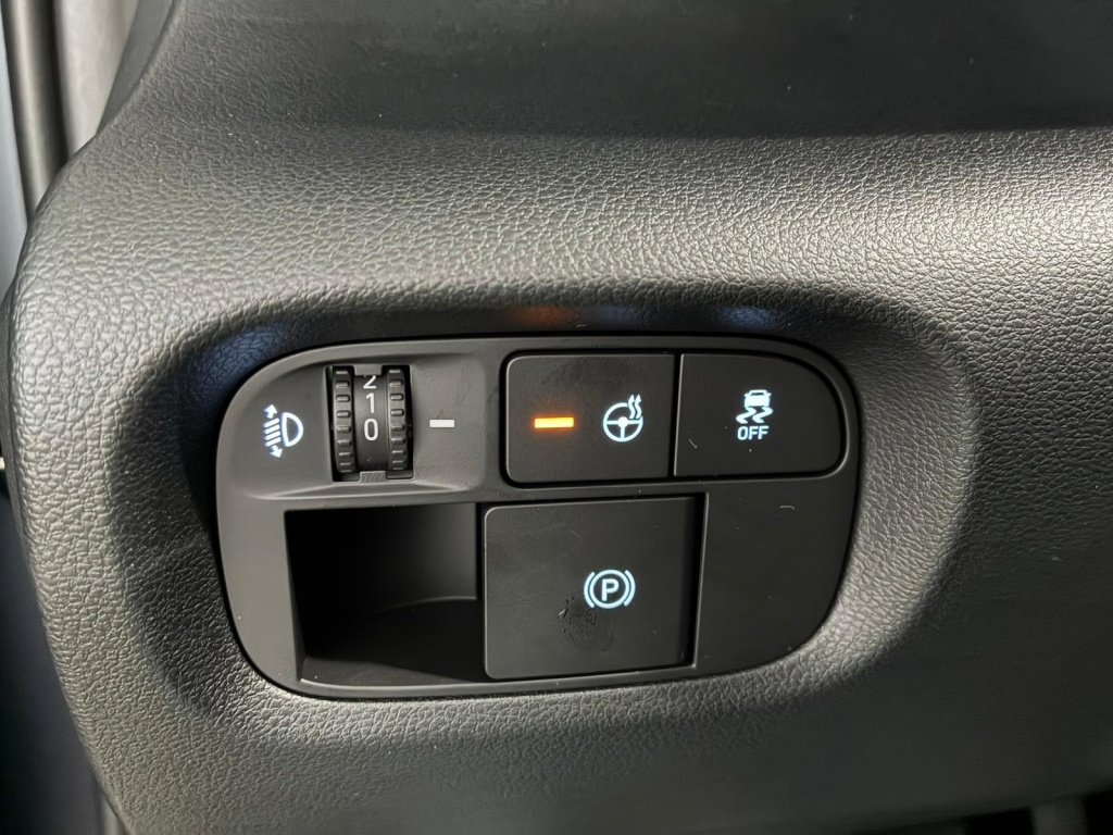 HYUNDAI Inster Evolve Sky + Winterpaket Electric 49 kWh - ref: 7-53102 - Photo 20