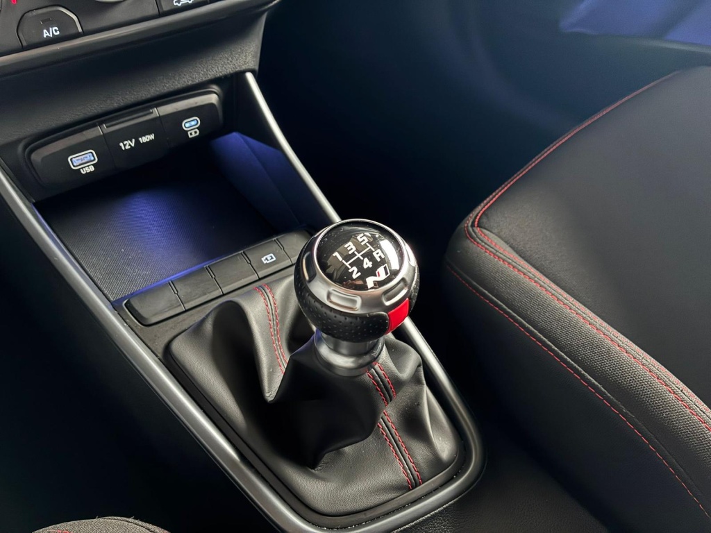 HYUNDAI i20 N-Line 1.2 MPI - ref: 7-53119 - Photo 19