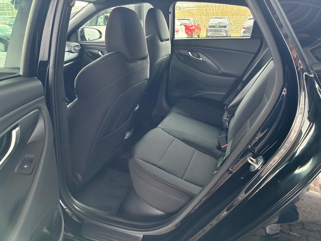 HYUNDAI i30 N-Line 1.5L T-GDI Mild Hybrid (mHEV) DCT - ref: 7-53168 - Photo 6