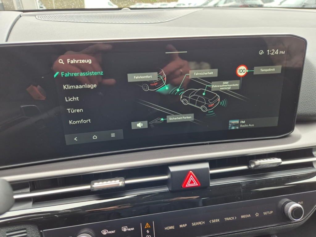 KIA Sportage 1.6 Gasoline 150hp - ref: 7-53571 - Photo 19