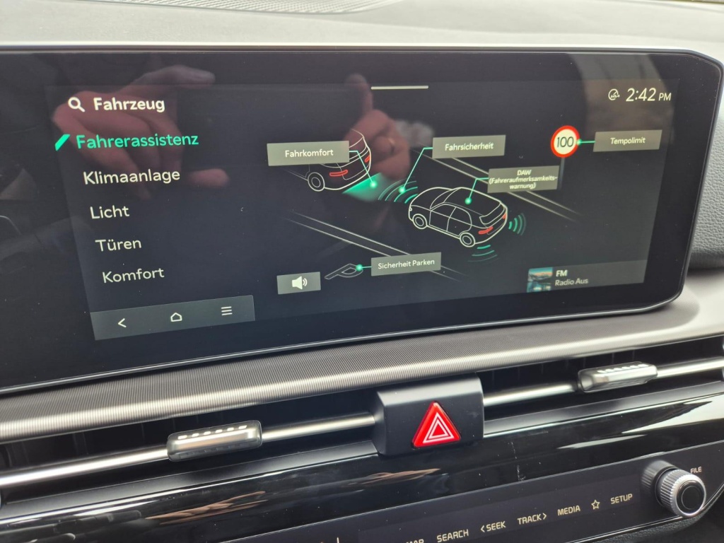 KIA Sportage 1.6 Gasoline 150hp - ref: 7-53584 - Photo 19