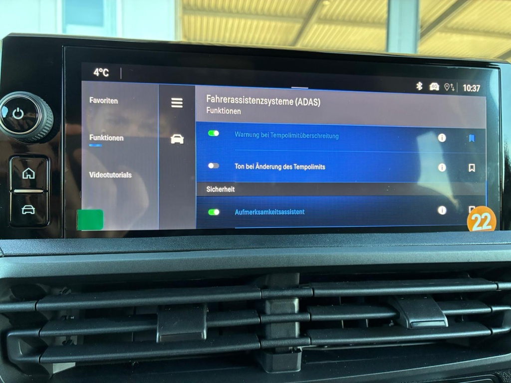 OPEL Vivaro Kombi XL 2.0L Diesel Automatic (177 PS) - ref: 7-53585 - Photo 16