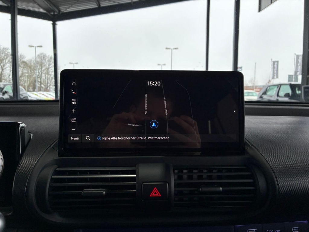 HYUNDAI Inster Evolve Sky + Winterpaket Electric 49 kWh - ref: 7-53617 - Photo 12