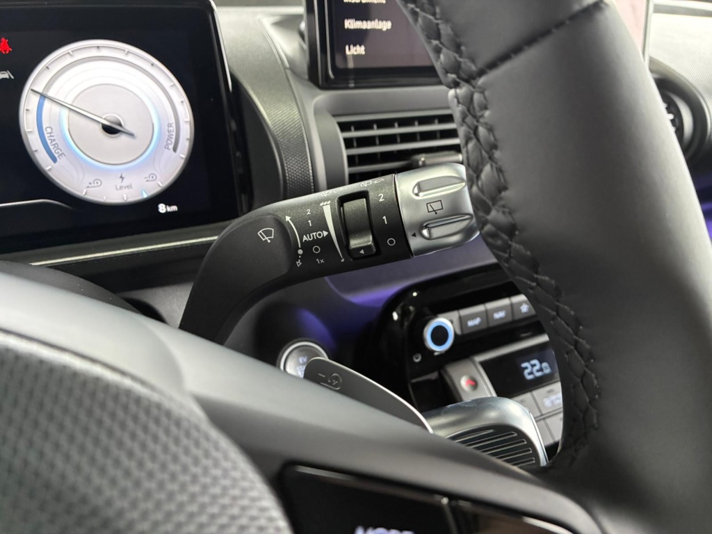 HYUNDAI Inster Evolve Sky + Winterpaket Electric 49 kWh - ref: 7-53617 - Photo 19