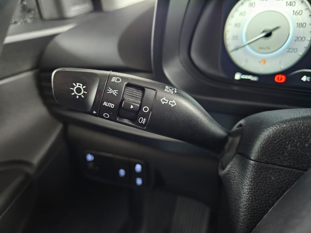 HYUNDAI i20 Comfort 1.0L T-GDI - ref: 7-54016 - Photo 18