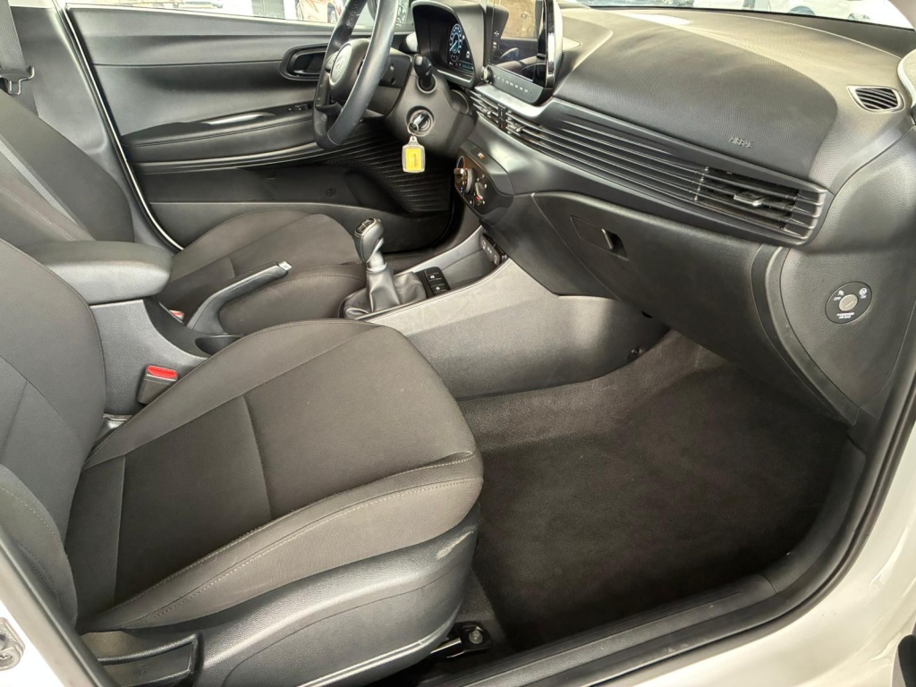 HYUNDAI i20 Comfort 1.0 T-GDI - ref: 7-54241 - Photo 8