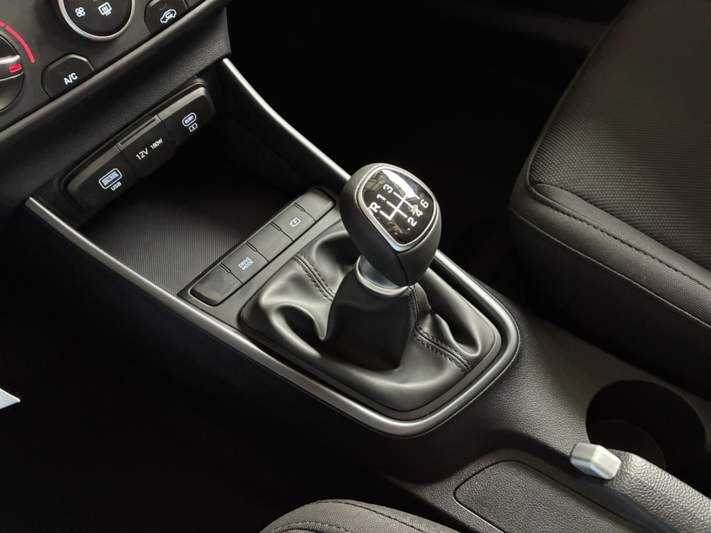 HYUNDAI i20 Comfort+ 1.0L T-GDI (Turbo) 6-speed manual - ref: 7-54250 - Photo 16