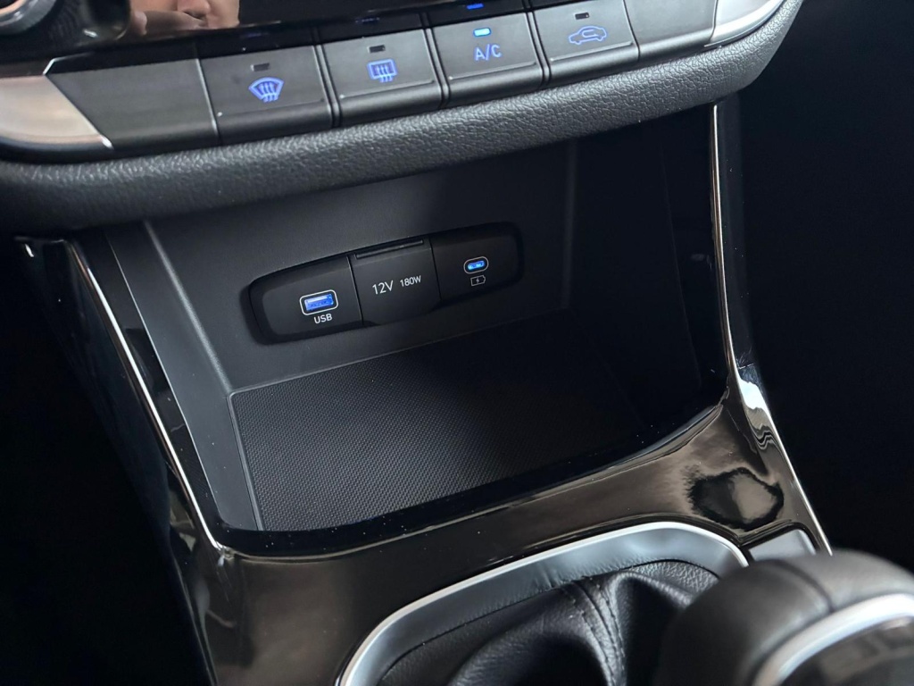 HYUNDAI i30 Comfort 1.0L GDI 100 PS (74 kW) Manual - ref: 7-54280 - Photo 17