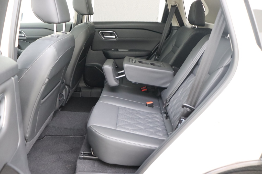 NISSAN X-Trail Tekna / 20 alloys / Premium Pack / (MY24) e-POWER 213 hp 4WD 5pl - ref: 7-54350 - Photo 14