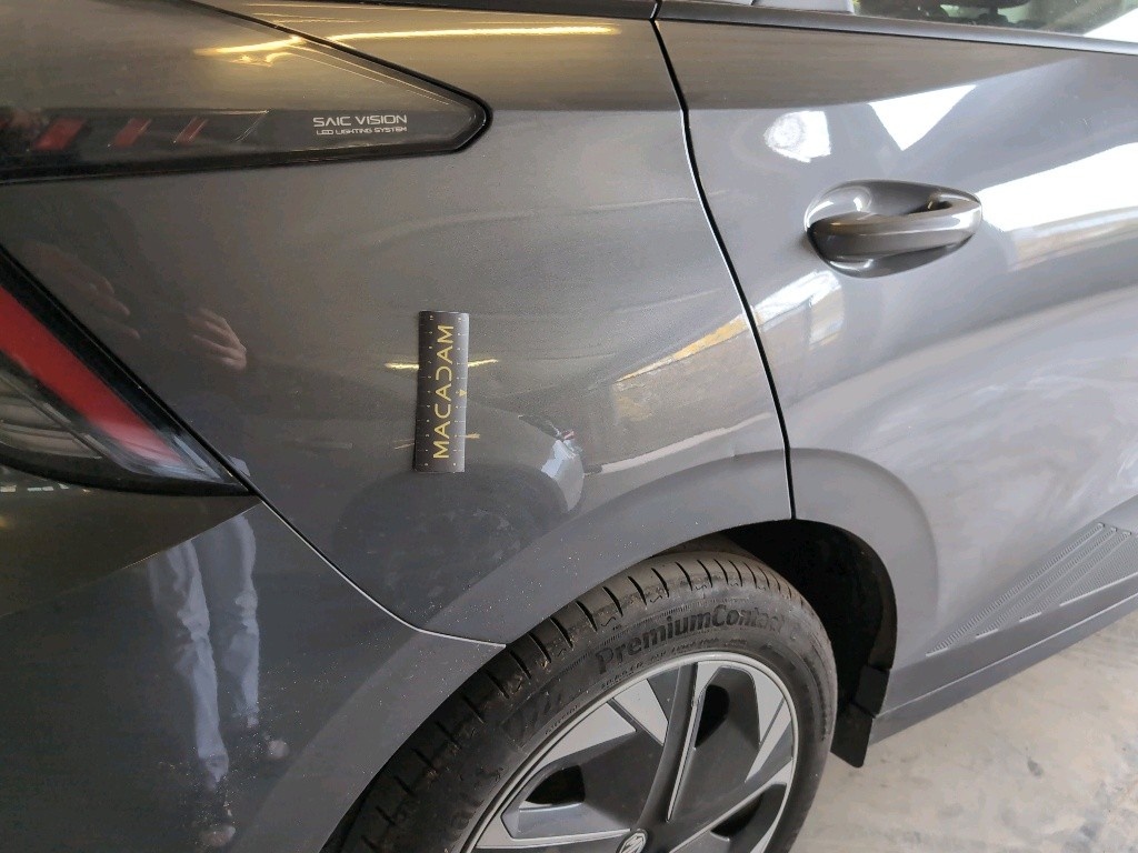 MG MG4 Comfort 64 kWh 204 hp - ref: 7-54489 - Photo 17