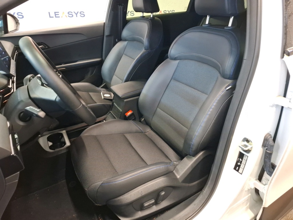 MG MG4 Luxury 64 kWh 204 hp - ref: 7-54577 - Photo 4