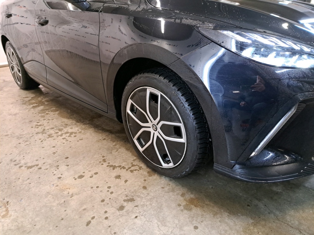 MG MG4 Luxury 64 kWh 204 hp - ref: 7-54589 - Photo 14