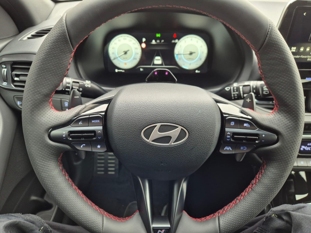 HYUNDAI i30 N-Line 1.6 Gasoline 150hp - ref: 7-54612 - Photo 15