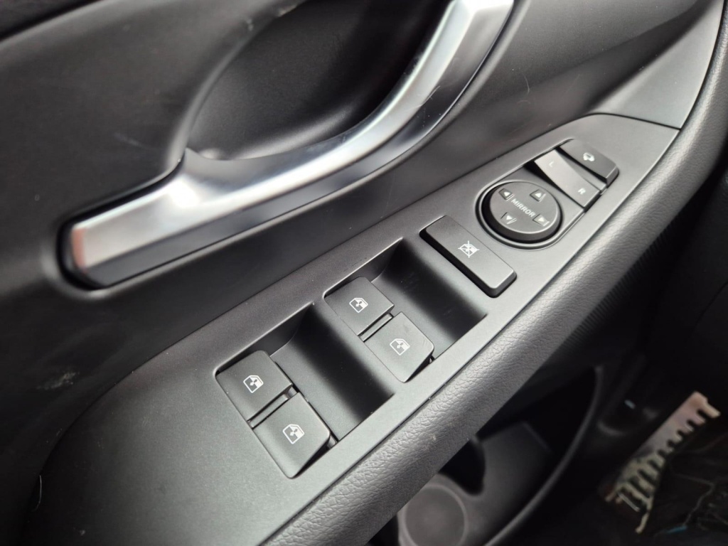 HYUNDAI i30 N-Line 1.6 Gasoline 150hp - ref: 7-54613 - Photo 13