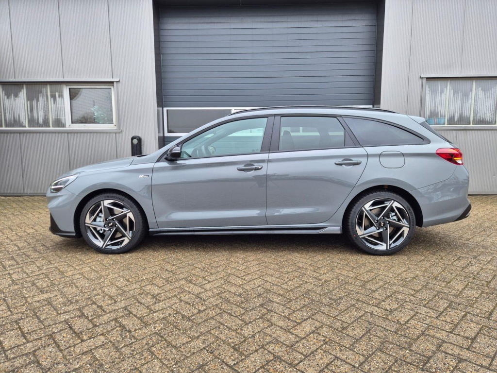 HYUNDAI i30 N-Line 1.6 Gasoline 150hp - ref: 7-54614 - Photo 2