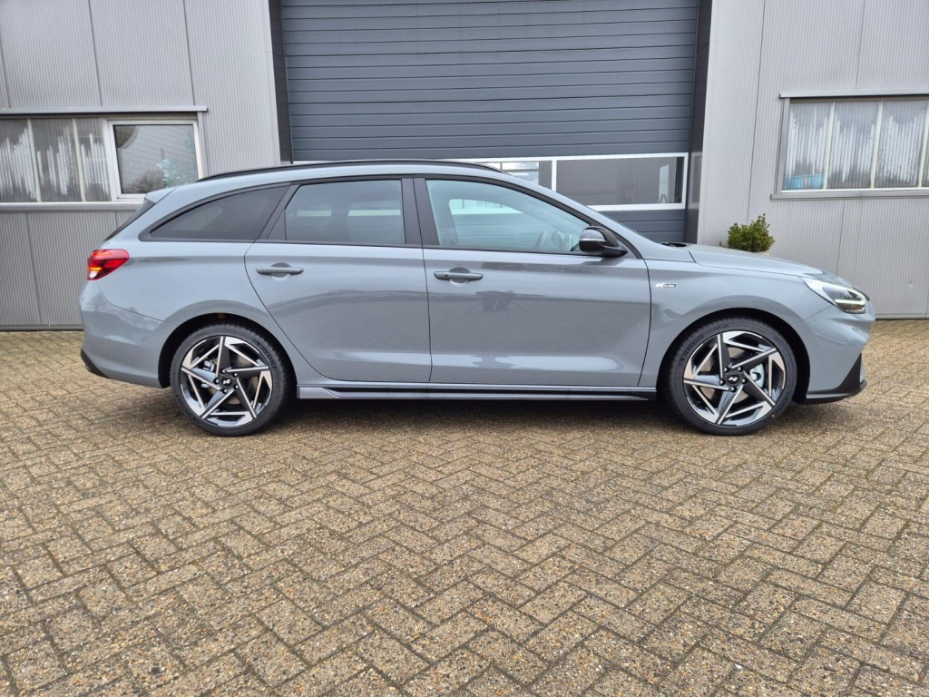 HYUNDAI i30 N-Line 1.6 Gasoline 150hp - ref: 7-54614 - Photo 6