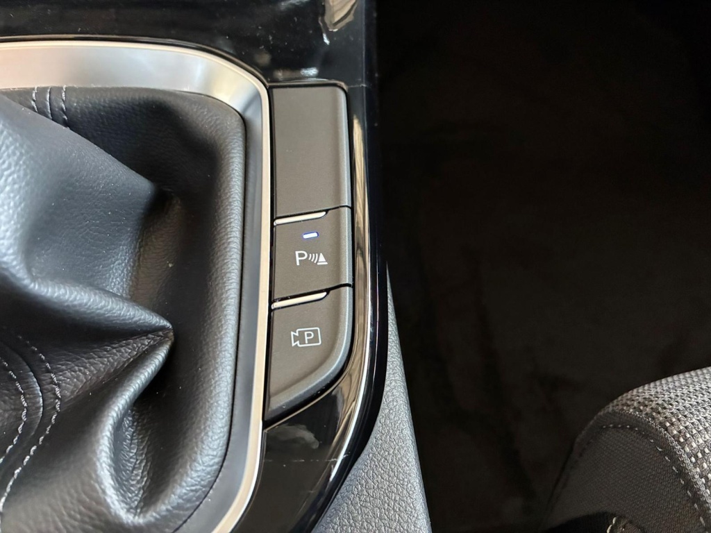 HYUNDAI i30 Style 1.5 T-GDI mHEV 140PS (103 kW) 6MT - ref: 7-54615 - Photo 18