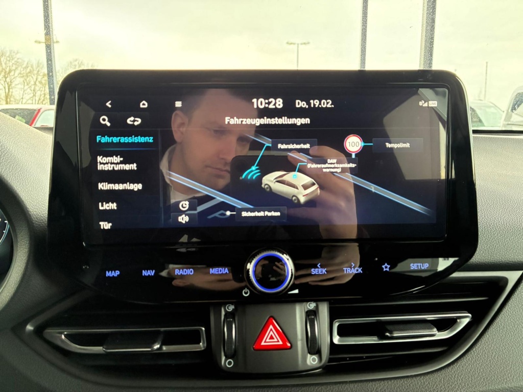 HYUNDAI i30 Style 1.5 T-GDI mHEV 140 PS - ref: 7-54620 - Photo 15