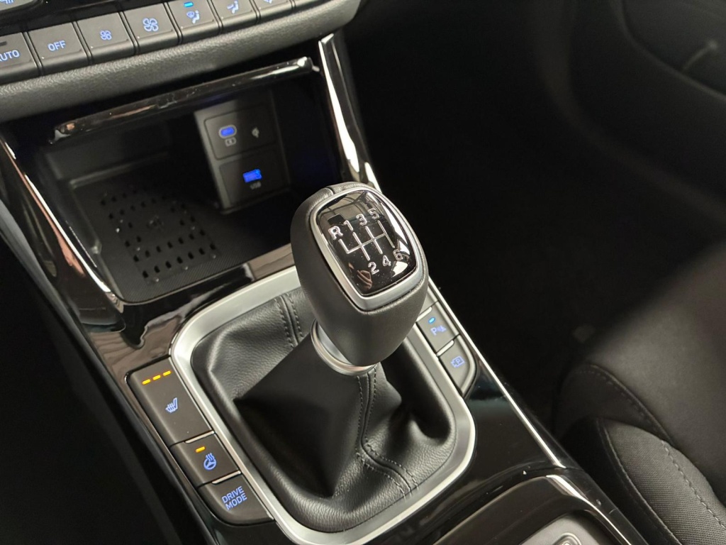 HYUNDAI i30 Style 1.5 T-GDI mHEV 140 PS - ref: 7-54620 - Photo 18