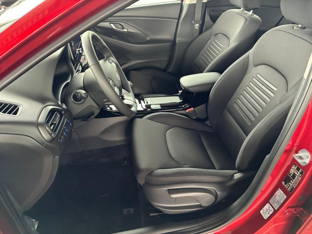 HYUNDAI i30 Style 1.5 T-GDI mHEV 140 PS - ref: 7-54620 - Photo 5