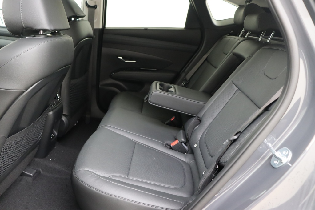 HYUNDAI Tucson Shine Sensation  1.6 T-GDi PHEV 6AT - ref: 7-54765 - Photo 13