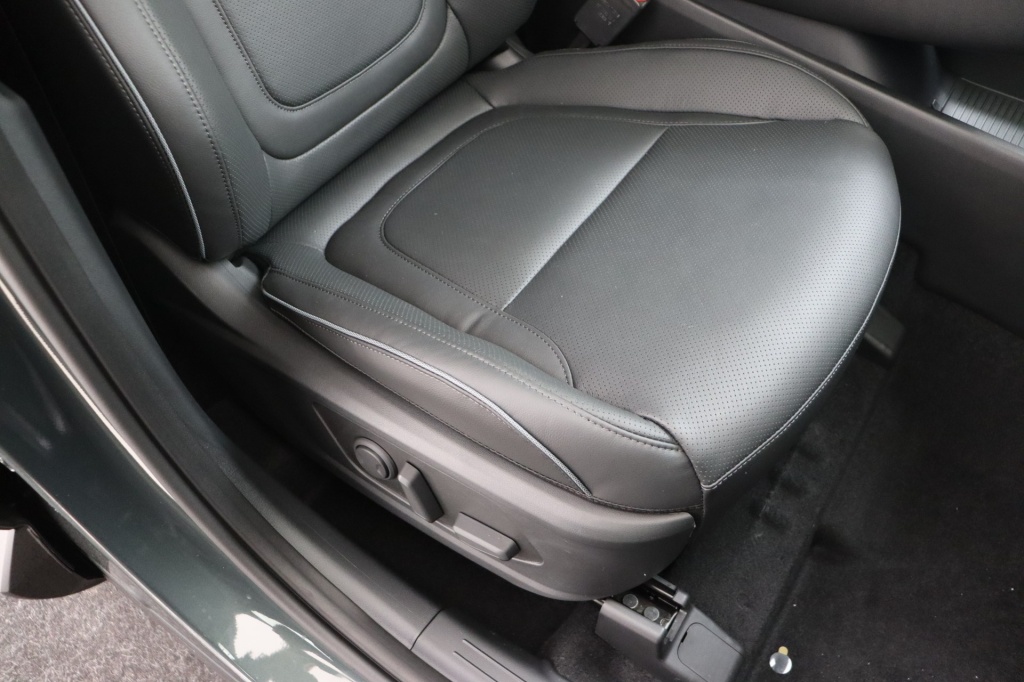 HYUNDAI Tucson Shine 1.6 T-GDi HEV 6AT - ref: 7-54770 - Photo 16