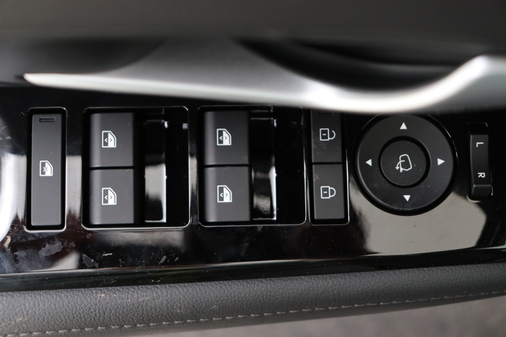 HYUNDAI Tucson Shine 1.6 T-GDi HEV 6AT - ref: 7-54771 - Photo 17