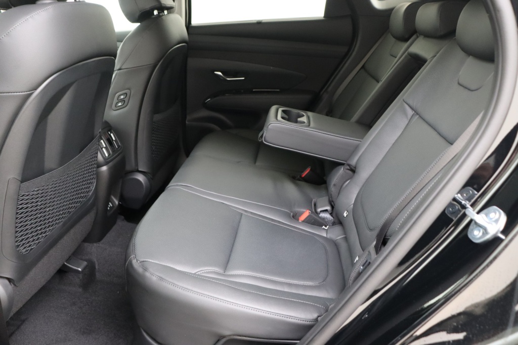 HYUNDAI Tucson Shine Sensation  1.6 T-GDi HEV 6AT - ref: 7-54772 - Photo 13