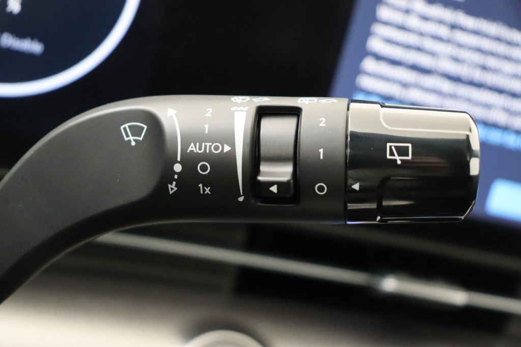 HYUNDAI Kona Shine Sensation+  1.6 Gdi HEV 6DCT - ref: 7-54773 - Photo 18