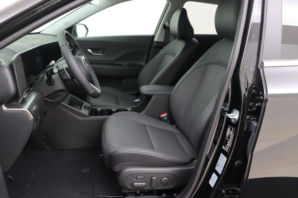 HYUNDAI Kona Shine 17