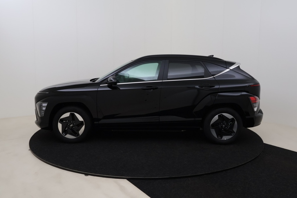 HYUNDAI Kona Shine 17